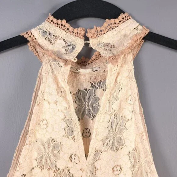 NWT Foxiedox Amelia Halter Mock Neck Floral Lace Midi Dress Blush Combo  LARGE